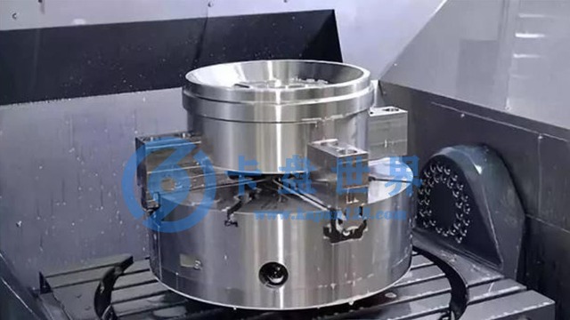 三爪卡盤如何實現(xiàn)六爪卡盤的夾持方法