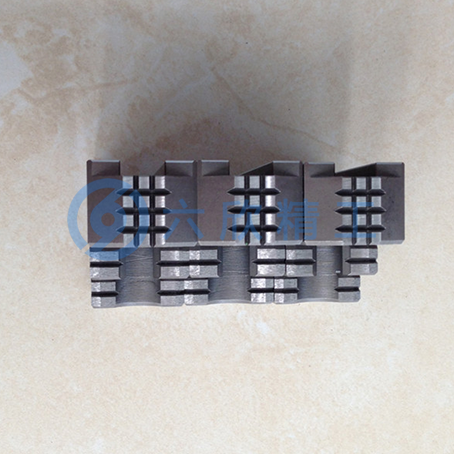 億川油壓卡盤硬爪