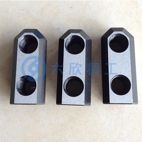 億川液壓卡盤T型塊