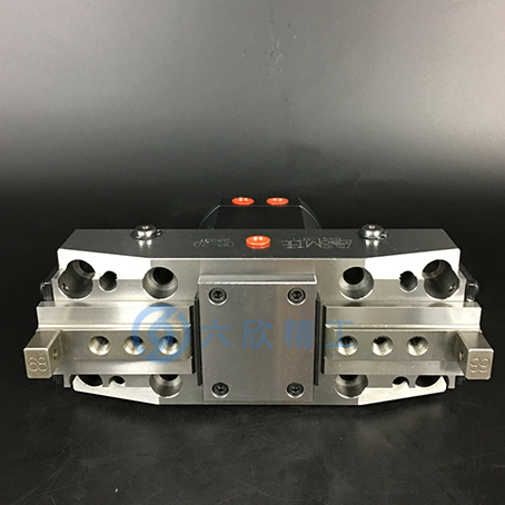 貝斯特同步夾具